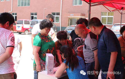 錦繡山河業(yè)主代表熱情參與和美家工廠團(tuán)購會(huì)活動(dòng)